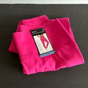 NWT GapFit High Waisted 7/8 Legging with Pockets